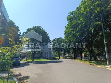 Rumah Hook Dijual di Bintaro Sektor 9, Cluster Oriana Permata