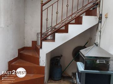 Dijual Rumah Jalan Keuangan Komplek Astek Lengkong Gudang Tangerang Selatan Murah Bagus Nyaman Lokasi Strategis Siap Huni