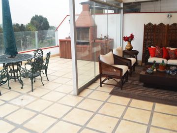 Acogedor Duplex Con Area Social y Piscina En Edificio :: Surco