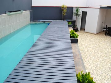 Acogedor Duplex Con Area Social y Piscina En Edificio :: Surco