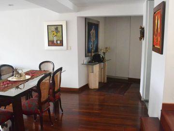 Acogedor Duplex Con Area Social y Piscina En Edificio :: Surco