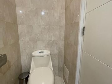 Surco Amplio Duplex de Lujo en Venta en Exclusiva Zona - Urb. Chama
