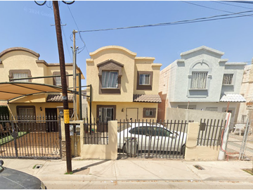 CASA EN MEXICALLI,  COL. VILLA RESIDENCIAL DEL PRADO, BAJA CALIFORNIA, CASA EN REMATE! NO CCREDITOS!  -LRC