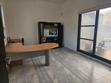 Casa en Venta San Jeronimo, en fraccionamiento privado.
