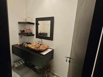 Casa en Venta San Jeronimo, en fraccionamiento privado.