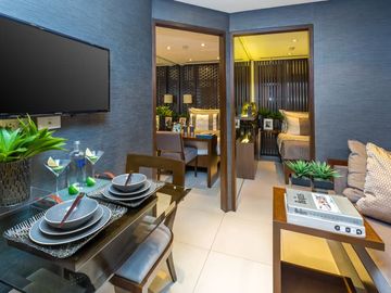 METRO MANILA High End Condo Modern Minimialist Condo near Hotel Mall Resturants and Airport Hospital School Office  HIGH END BUT AFFORDABLE CONDO IN S
