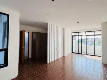 Condominium Units In Project 6 Quezon City For Sale | Fretrato ID: RC400