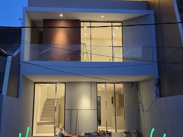 Dijual Rumah Baru Gress Minimalis Di Perumahan Babatan Pantai