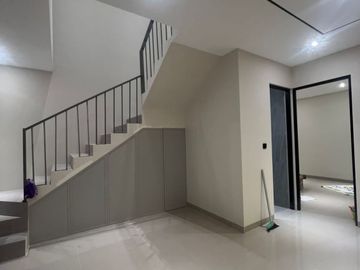 Dijual Rumah Baru Gress Minimalis Di Perumahan Babatan Pantai