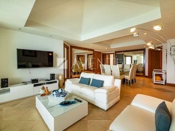 Departamento amueblado en Venta, Bay View Grand Condos, Zona Hotelera Cancún Quintana Roo