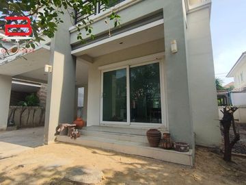 บ้านเดี่ยว หมู่บ้าน ราชพฤกษ์ หทัยราษฎร์ เนื้อที่ 50 ตรว ใกล้สี่แยกไฟแดงตลาดหทัยมิตร แขวงบางชัน เขตคลองสามวา กรุงเทพมหานคร