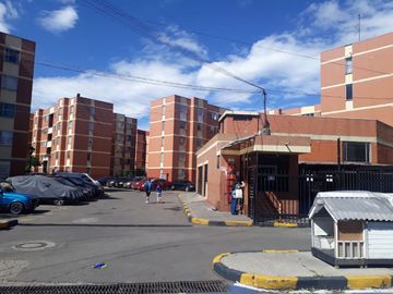 EN VENTA MUY BELLO APARTAMENTO  UBICADO EN  CONJUNTO ATLANTA II, INTERIOR 7 APTO 319. CARRERA 49B #58G - 05 SUR