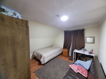 Casa en Villa los poetas, Maipu
