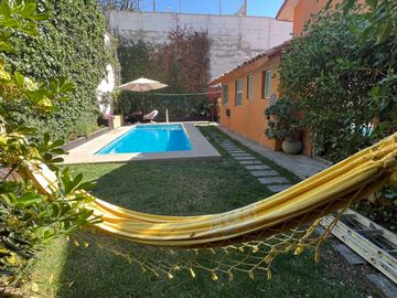 VENTA casa san Joaquin 3 dormitorios 3 baños , piscina y Quincho