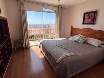 VENTA casa san Joaquin 3 dormitorios 3 baños , piscina y Quincho