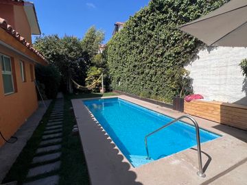 VENTA casa san Joaquin 3 dormitorios 3 baños , piscina y Quincho