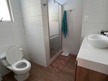 VENTA casa san Joaquin 3 dormitorios 3 baños , piscina y Quincho