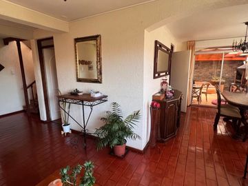 VENTA casa san Joaquin 3 dormitorios 3 baños , piscina y Quincho