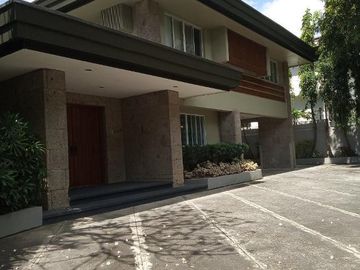 Two-storey House and Lot For Sale in Dasmarinas Village Makati