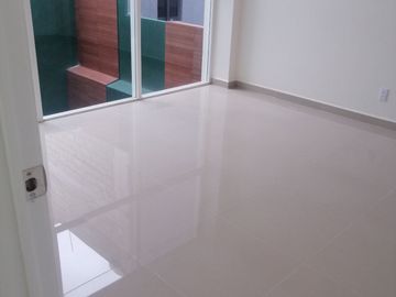 RENTA EDIFICIO NUEVO, TLALNE, LA ROMANA IDEAL CLÍNICA,OFICINA,LABORATORIO,ETC.