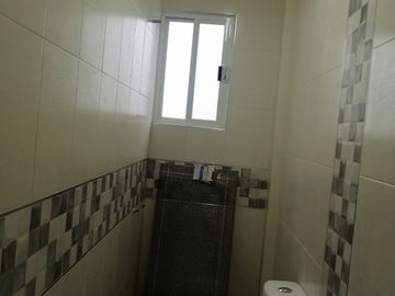 RENTA EDIFICIO NUEVO, TLALNE, LA ROMANA IDEAL CLÍNICA,OFICINA,LABORATORIO,ETC.