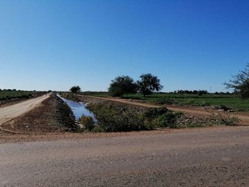 SE VENDEN 4 TERRENOS RUSTICOS