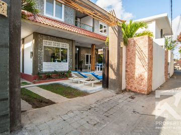 Cheap 3 Bedroom Private Villa Seminyak Bali for Sale Leasehold
