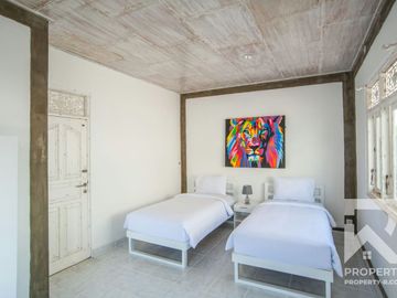 Cheap 3 Bedroom Private Villa Seminyak Bali for Sale Leasehold