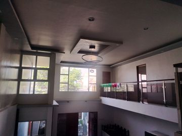 Rush Sacrifice Sale Modern Design House in Pamplona Tres, Las Pinas City near SM Center and Cityhall