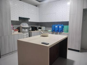 Rush Sacrifice Sale Modern Design House in Pamplona Tres, Las Pinas City near SM Center and Cityhall