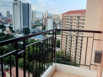 2bedroom condo in manila peninsula agdren near sm manila santa ana manila rfo  condo