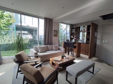 CASA EN VENTA REMODELADA CUAJIMALPA