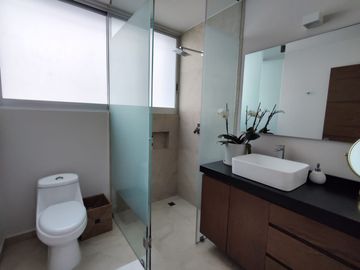 CASA EN VENTA REMODELADA CUAJIMALPA