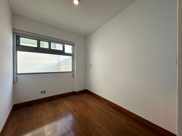 Venta Dpto 150m2 en Av. Parque Sur, Urb. Corpac, San Isidro