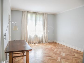 Acogedor Duplex con Jardín | Estilo Europeo | Edificio Patrimonio Arquitectónico