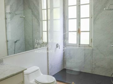 Acogedor Duplex con Jardín | Estilo Europeo | Edificio Patrimonio Arquitectónico