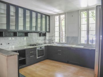 Acogedor Duplex con Jardín | Estilo Europeo | Edificio Patrimonio Arquitectónico