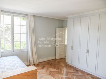Acogedor Duplex con Jardín | Estilo Europeo | Edificio Patrimonio Arquitectónico