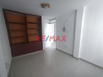 ¡Hermosa Casa En Venta En La Urbanizacion Campo Real!