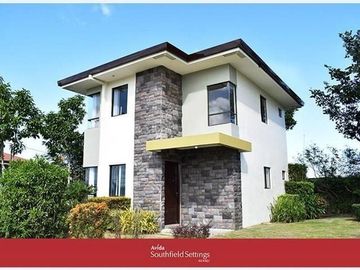 House and Lot for Sale in Nuvali Macy S2