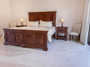 Casa vista a las montañas, alberca infinity privada, Jacuzzi, Fogata y cuarto de juegos, Pacific Ocean, Cabo San Lucas.