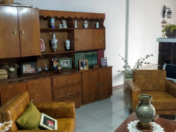 Casa Con Locales Comerciales (verónica, Partido De Punta Indio).