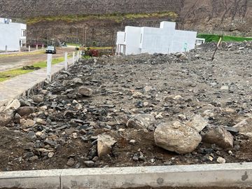 se vende terreno 200m2 calango