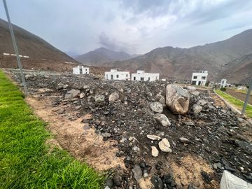 se vende terreno 200m2 calango