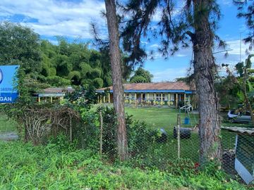 VENTA O PERMUTA EN CALI CASA CAMPESTRE EJE CAFETERO QUINDIO COLOMBIA