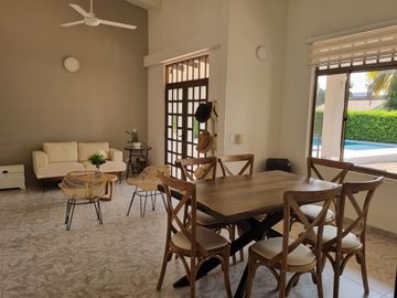 Casa Campestre en Alquiler Vacacional en Ricaurte- Cundinamarca