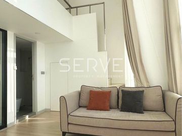 Hot Price 6.38 MB(All in)-Duplex 1 Bed Super High Fl. 40+ Nice View Close to BTS Chong Nonsi 600 m. at Knightsbridge Prime Sathorn Condo / For Sale