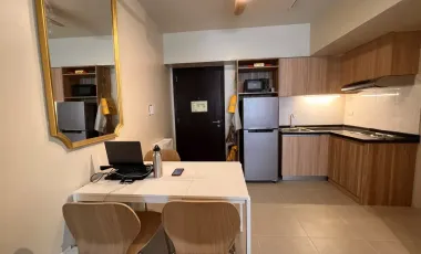 🌇 Stylish 1 Bedroom Condominium for Lease at Avida Towers Turf BGC! Your Urban Retreat Awaits on the 16th Floor! 🌇