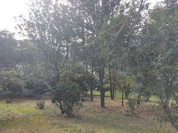 Vendo terreno de 1.340M2, Urbanización exclusiva en Cumbaya