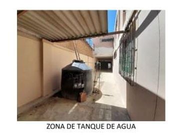 ID1081759 Vendo Casa De 3 Pisos En Av. El Ejercito.Barrio Particular Talara-Jrivera